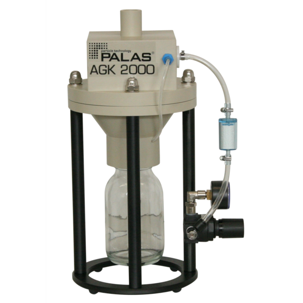 AGK 2000: Feststoffaerosol aus Suspensionen, für Forschung & Qualitätssicherung. Partikelgrößen ca. 5 nm - 15 μm.