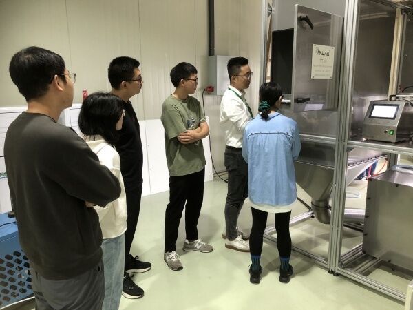 Palas Instruments conducts on-site training for the Electrolux team